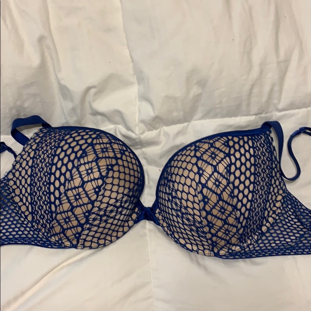 Victoria’s Secret VERY Sexy Bra